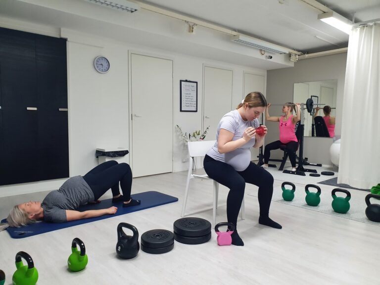 Voimaharjoittelun hyödyt odotusaikana